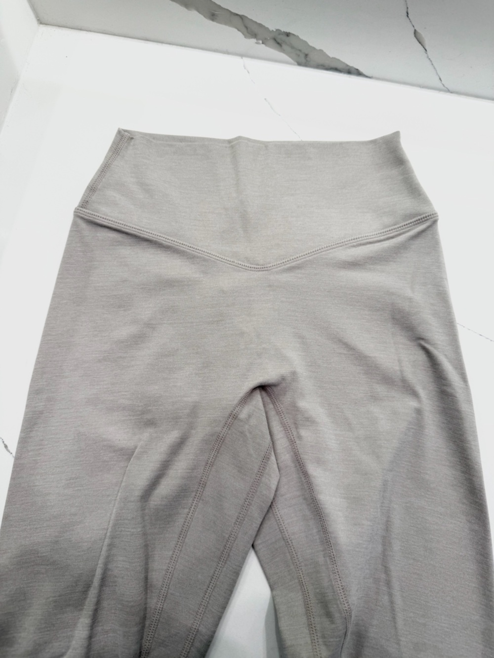 FREE w/ 🌻3/$25 bundle - Balance leggings - Picture 3 of 4